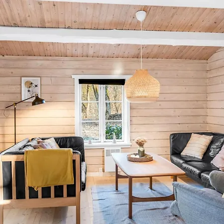 Holiday home Eckhart - 30km From The Sea By Interhome